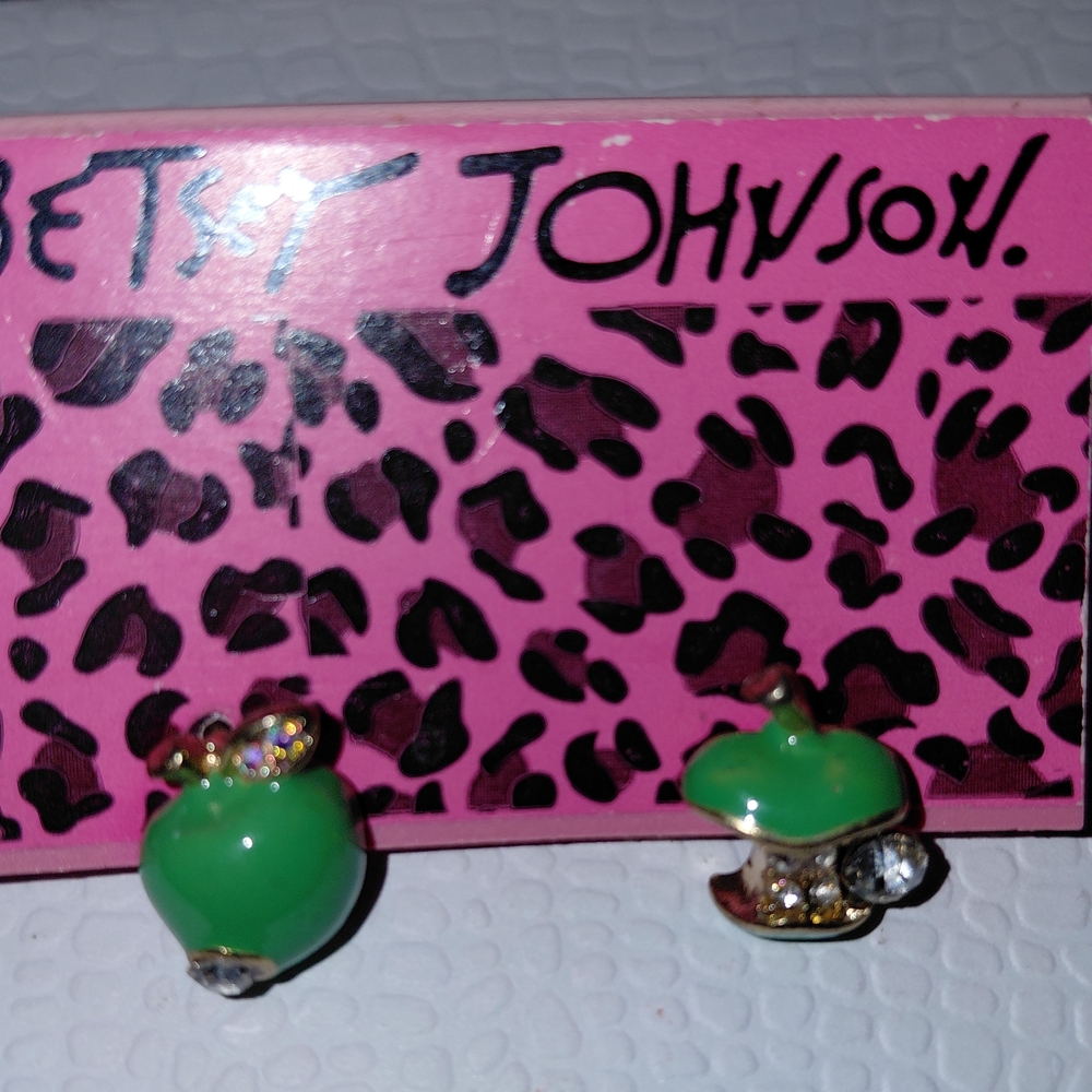 Betsey Johnson Green Apple Pierced Stud Earrings